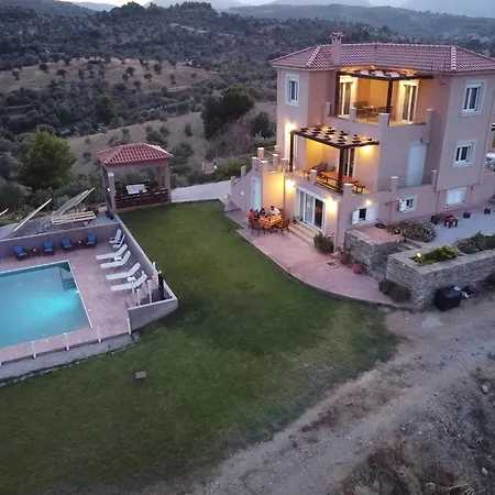 Melilofos Ground Floor Poolside Ayía Thékli